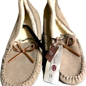 genuine suede memory foam indoor/ outdoor sole